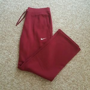Women's Nike Sweatpants XL